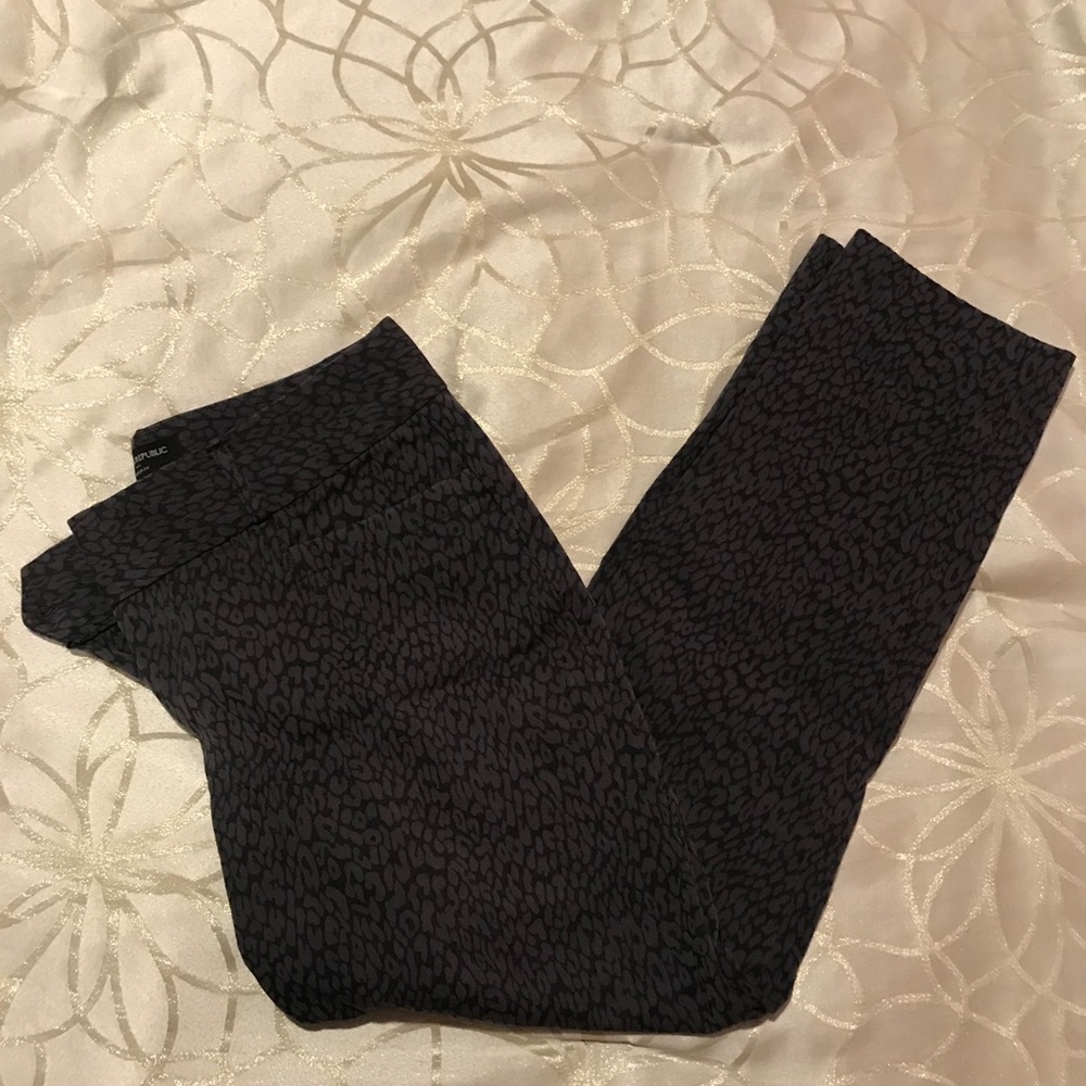 Navy & Gray Banana Republic leopard pants